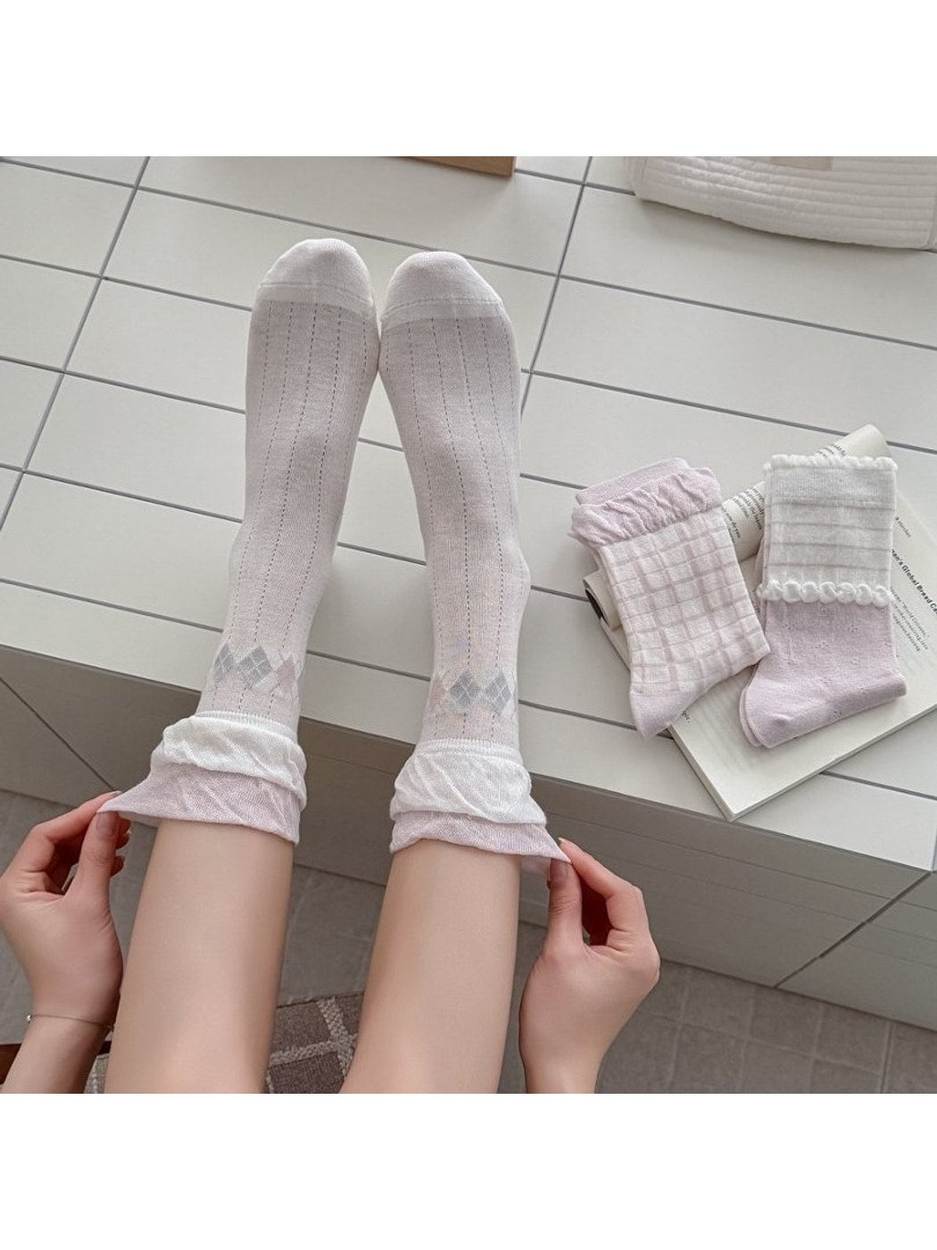 Rufia - Floral Mesh Trim Women's Crew Socks