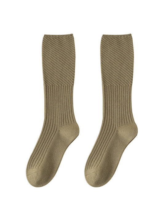 Rufia - Vintage Solid Color Mid-Calf Socks for Women