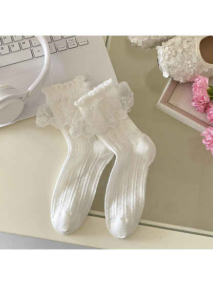 Rufia - Ruffle Trim Solid Color Crew Socks