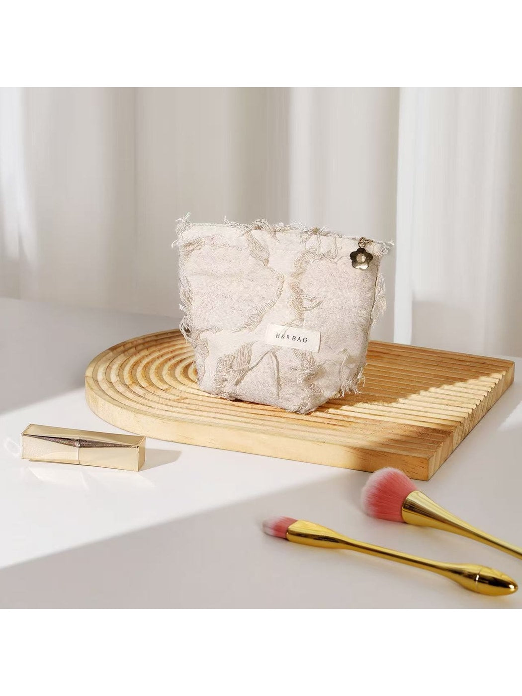 Cosbai - Retro Tassels Travel Makeup Bag