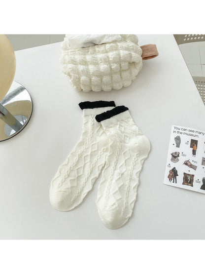 Rufia - Elegant Lace Pattern Crew Socks product image 7