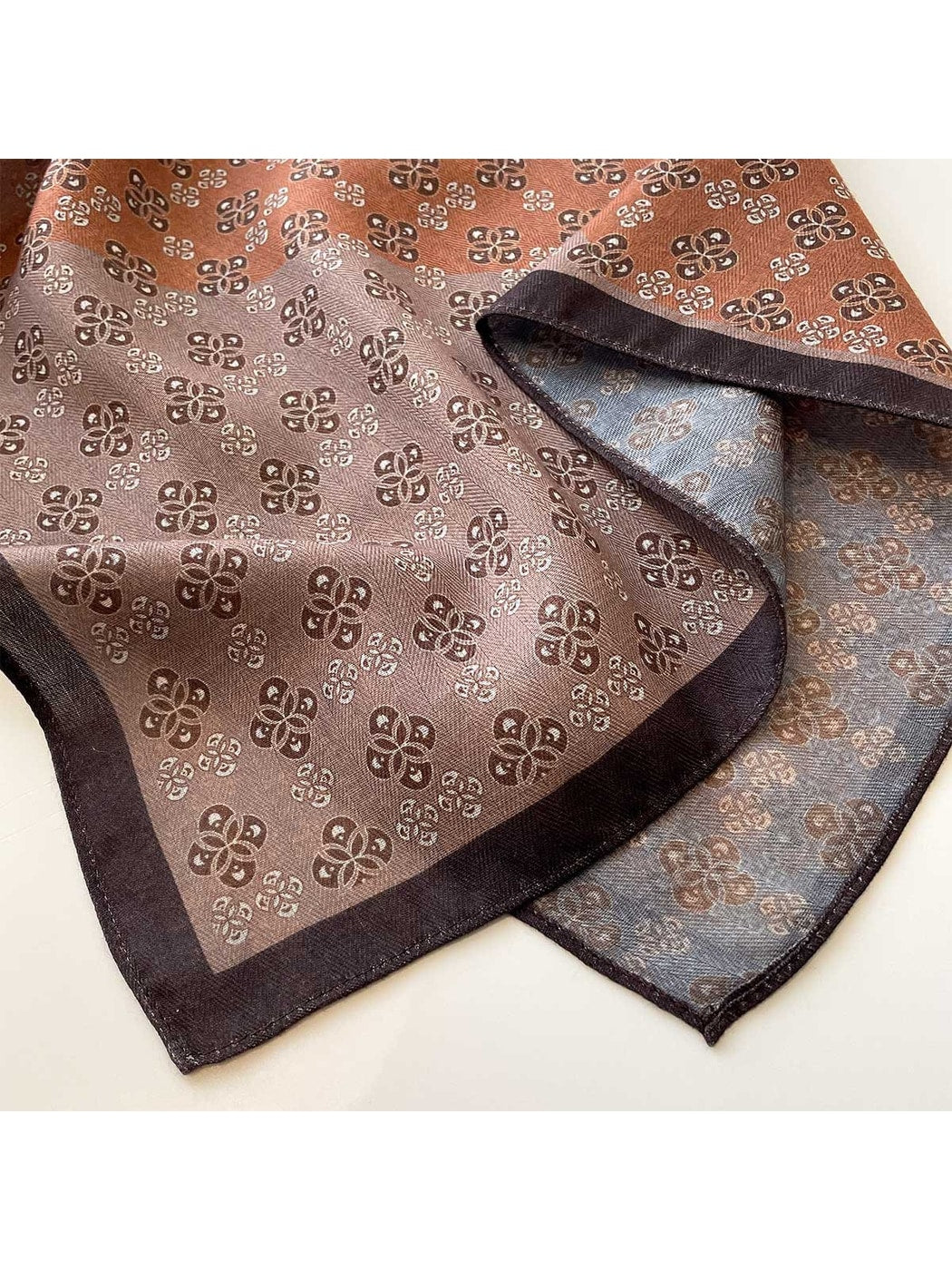 Scarvii - Vintage Four-petal Floral Printed Square Scarf