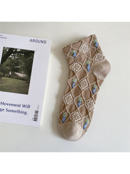 Rufia - Floral Stitch Trellis Socks