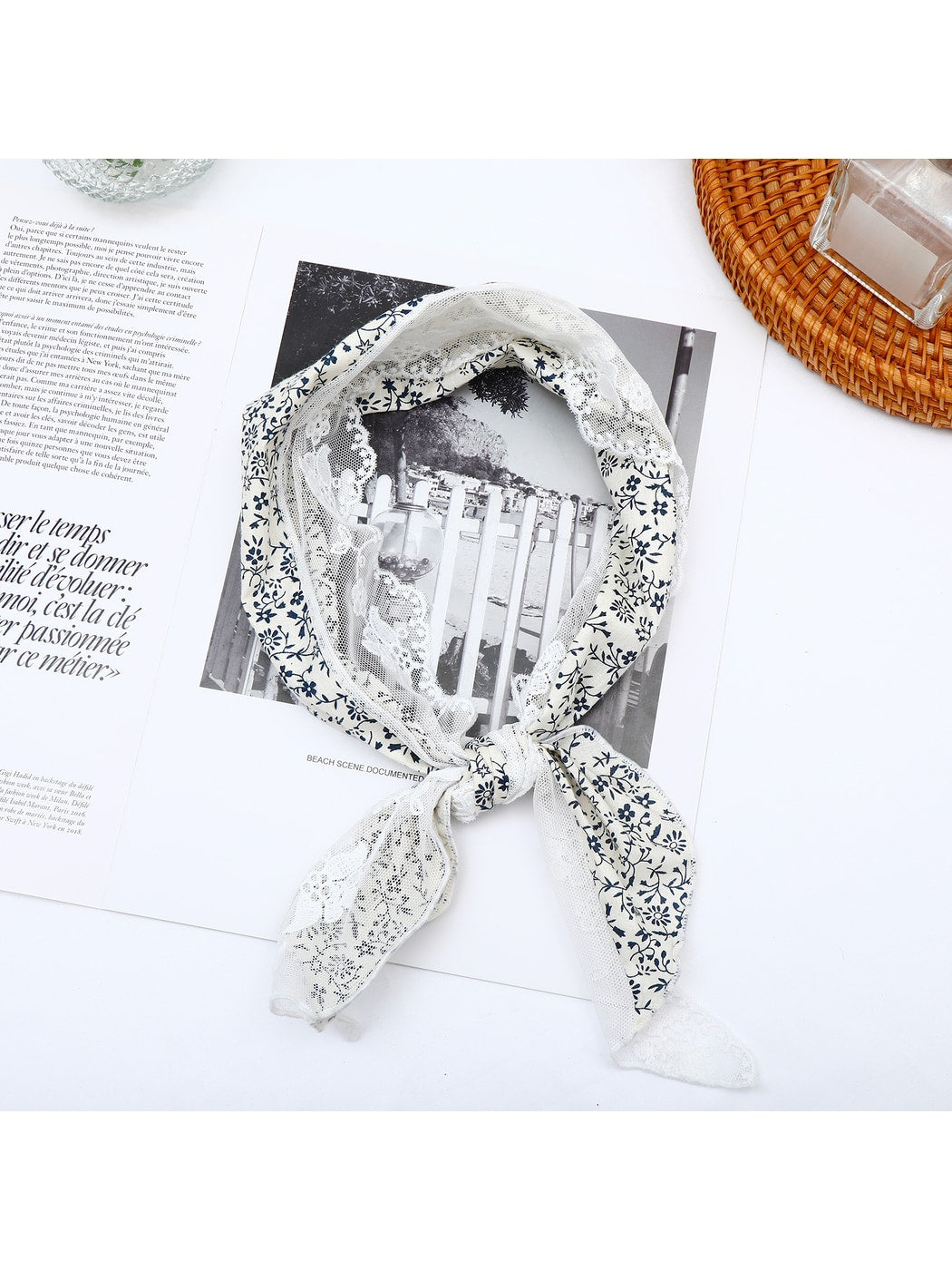 Scarvii - Floral Print Lace Trim Narrow Scarf