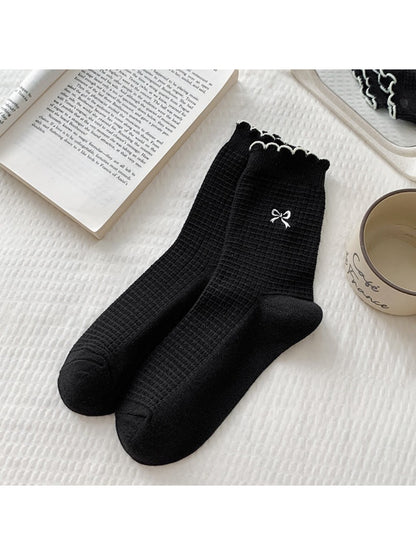 Rufia - Embroidered Bow Waffle Crew Socks product image 4