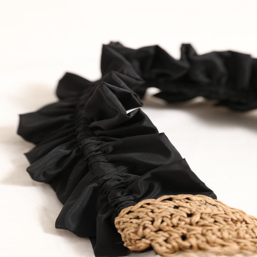 Cosbai - Ruffle Trim Crochet Sling Bag - Vintage & Chic