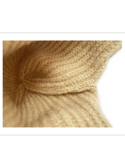 Haila - Knitted Beanie with Plush Trim & Earflaps