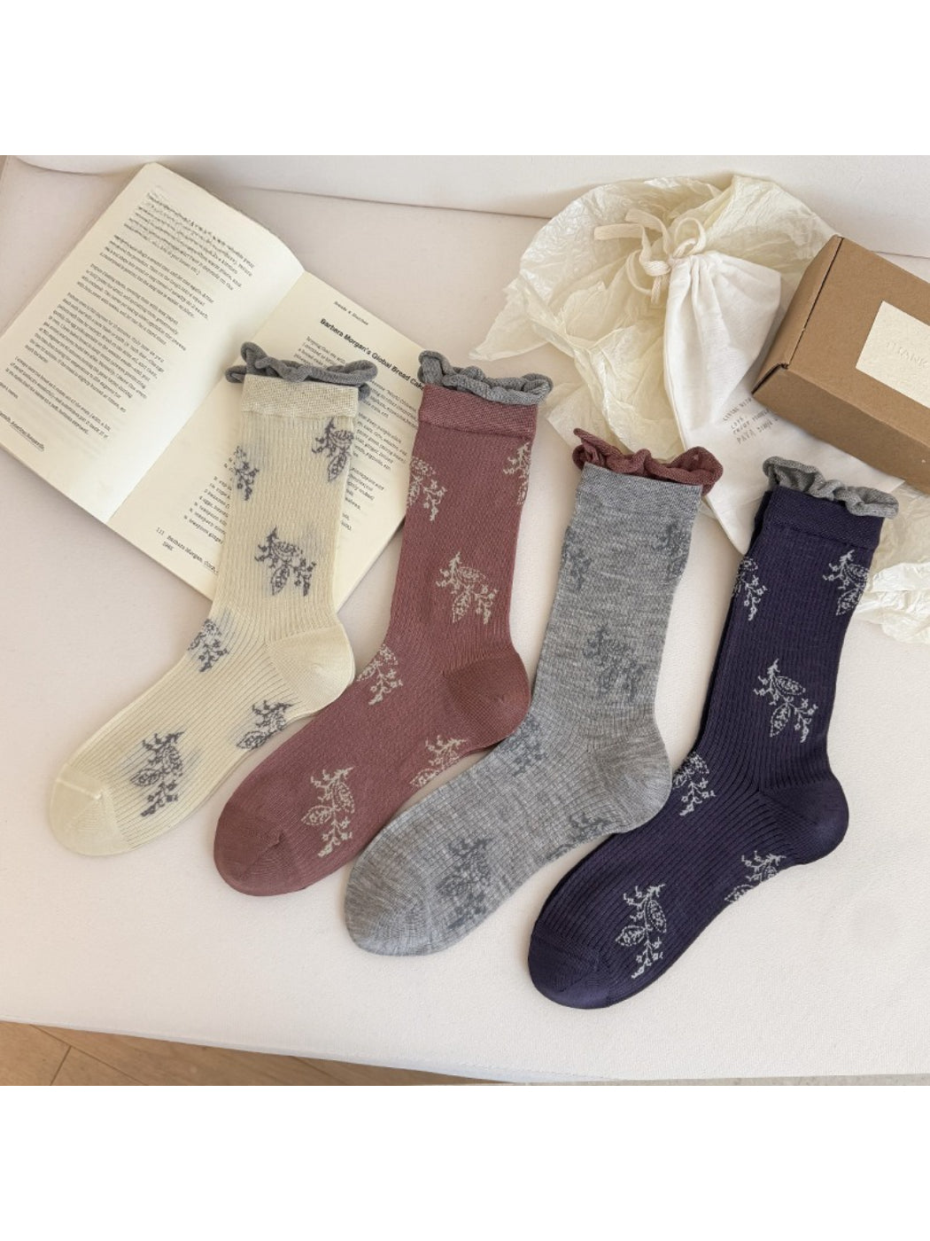 Rufia - Soft Botanical Print Crew Socks product image 1