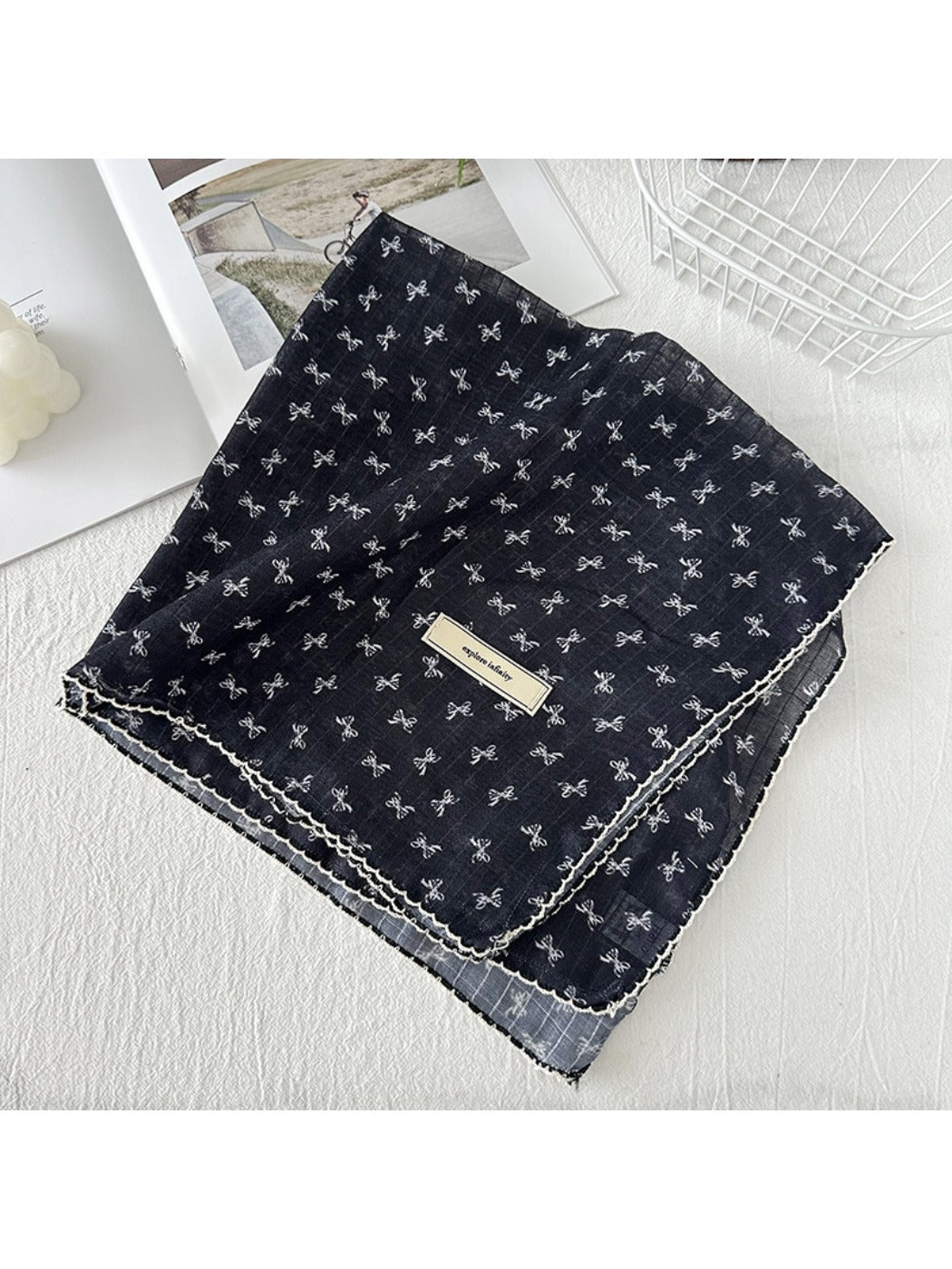 Scarvii - Vintage Bow Print Small Square Scarf