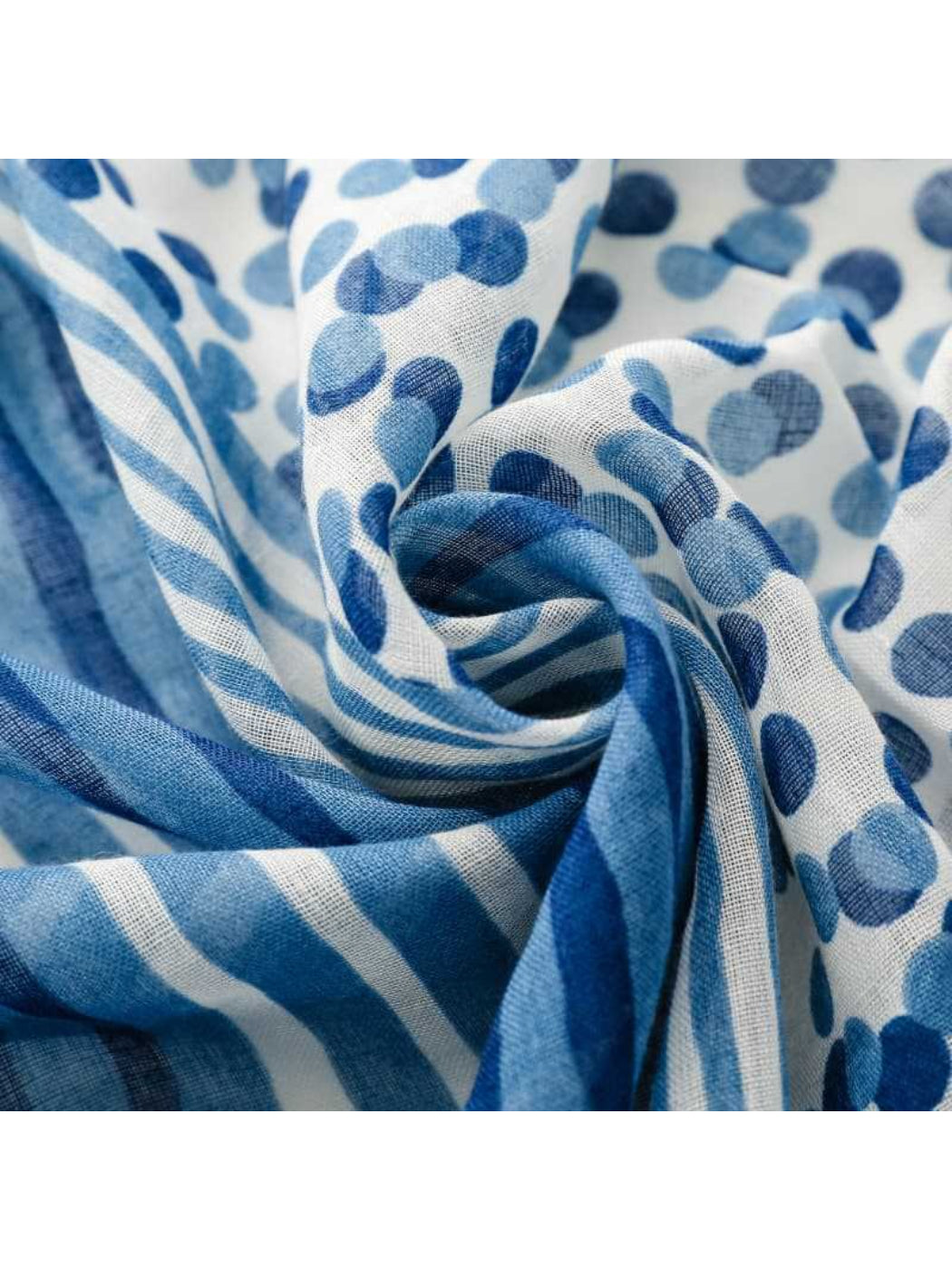 Scarvii - Refined Dot Pattern Everyday Scarf