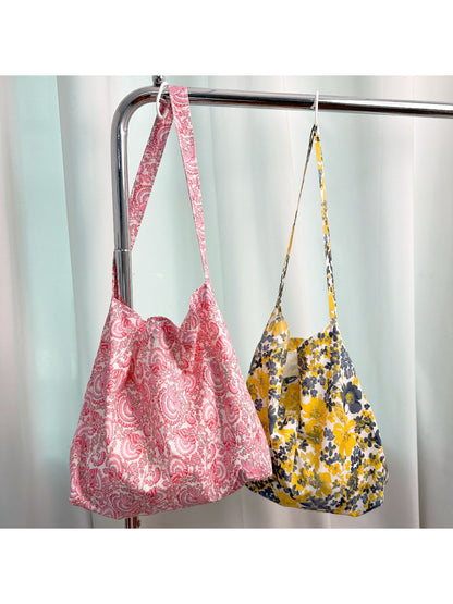 Cosbai - Soft Floral Shoulder Bag