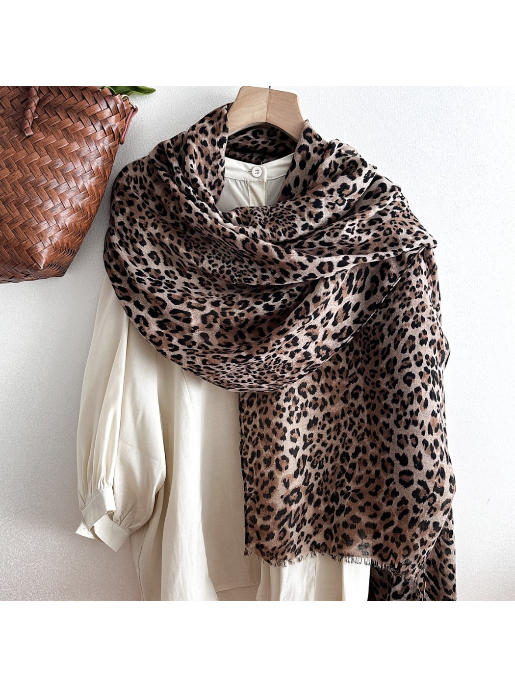 Scarvii - Leopard Print Long Scarf