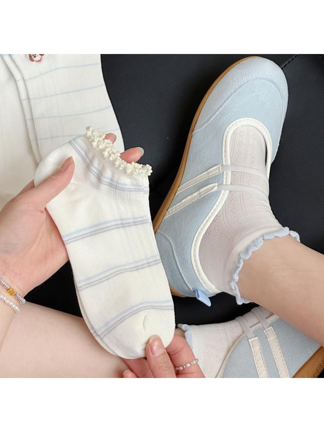 Rufia - Cartoon Dog Embroidered Striped Ankle Socks