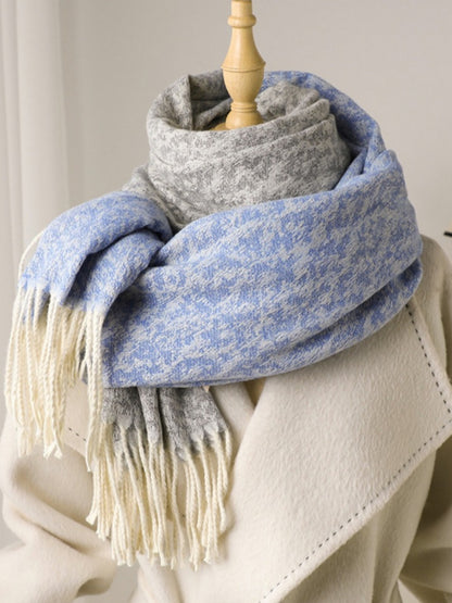 Scarvii - Color-Block Textured Fringe Scarf – Warm & Stylish