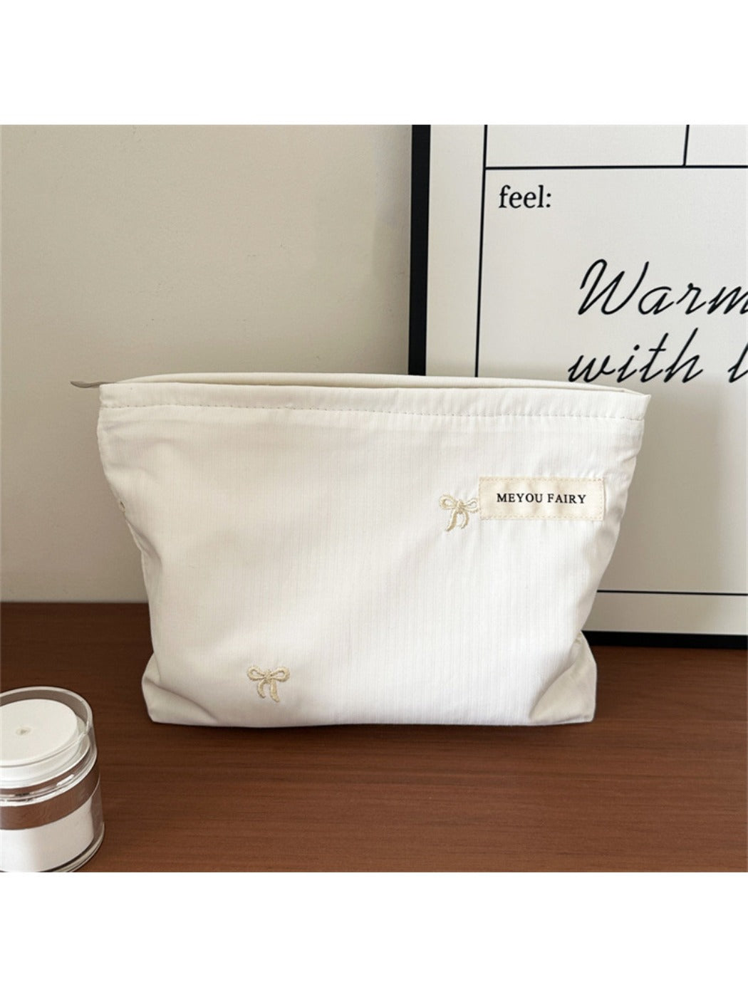 Cosbai - Simple Makeup Pouch with Bow Print