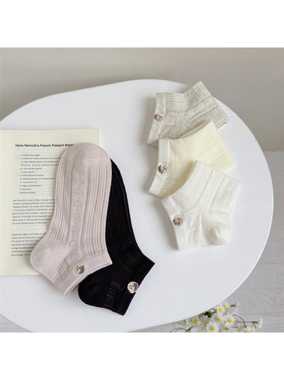 Rufia - Litter Bear Embroidery Ankle Socks