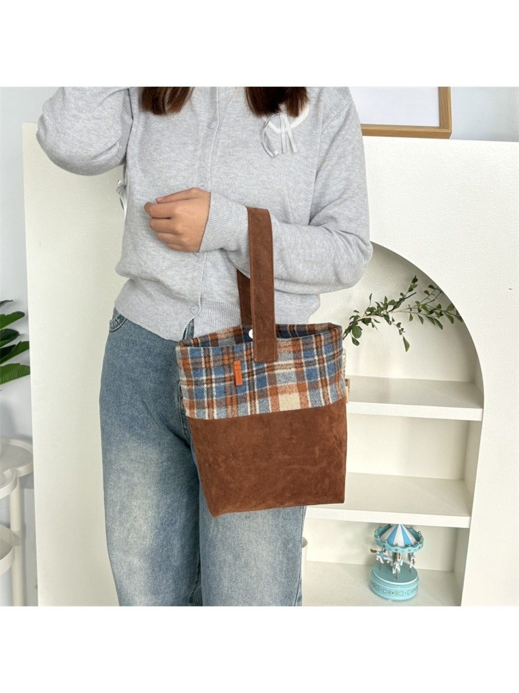 Cosbai - Small Everyday Hand-Carry Bag