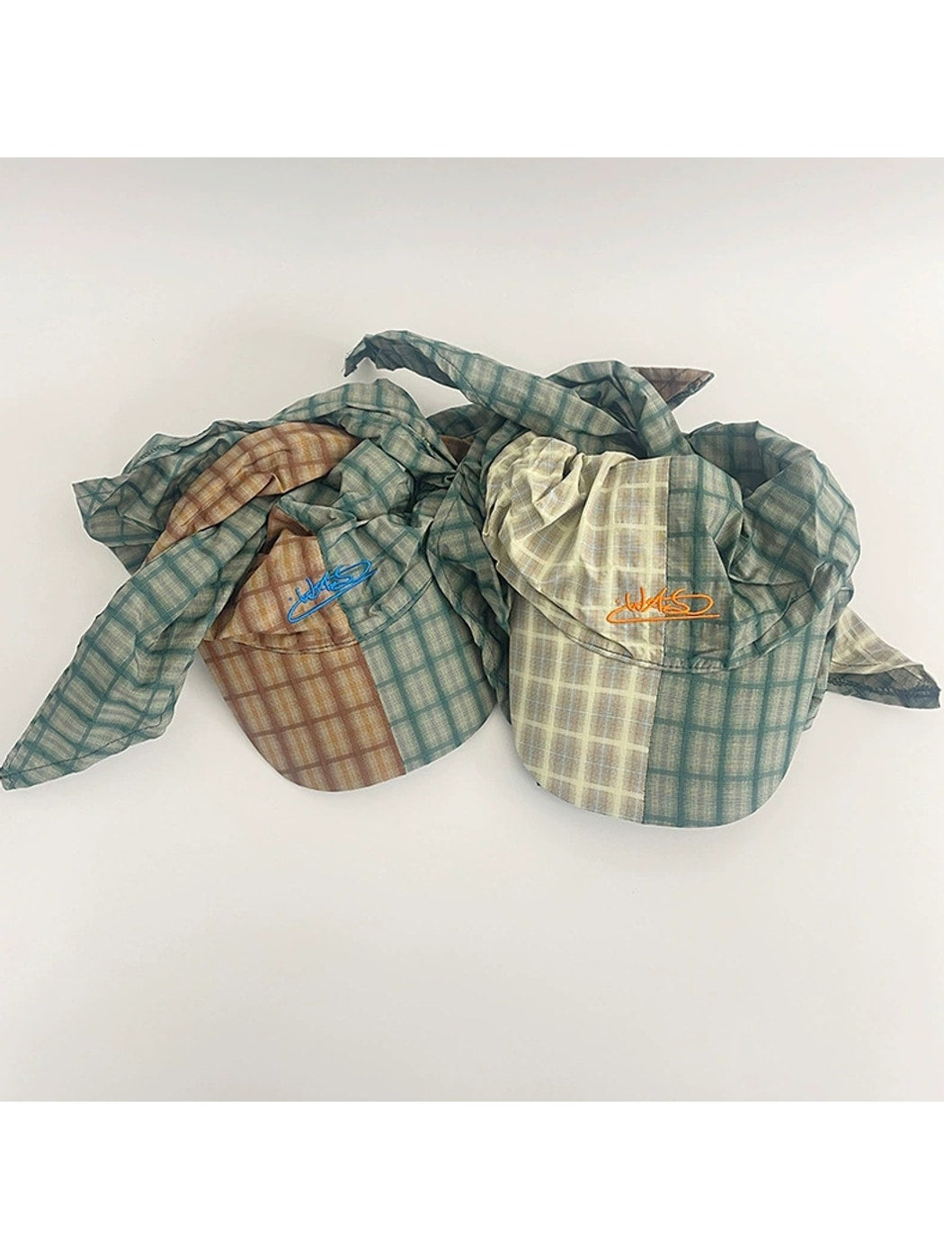 Haila - Colorblock Plaid Curved Brim Headscarf Cap
