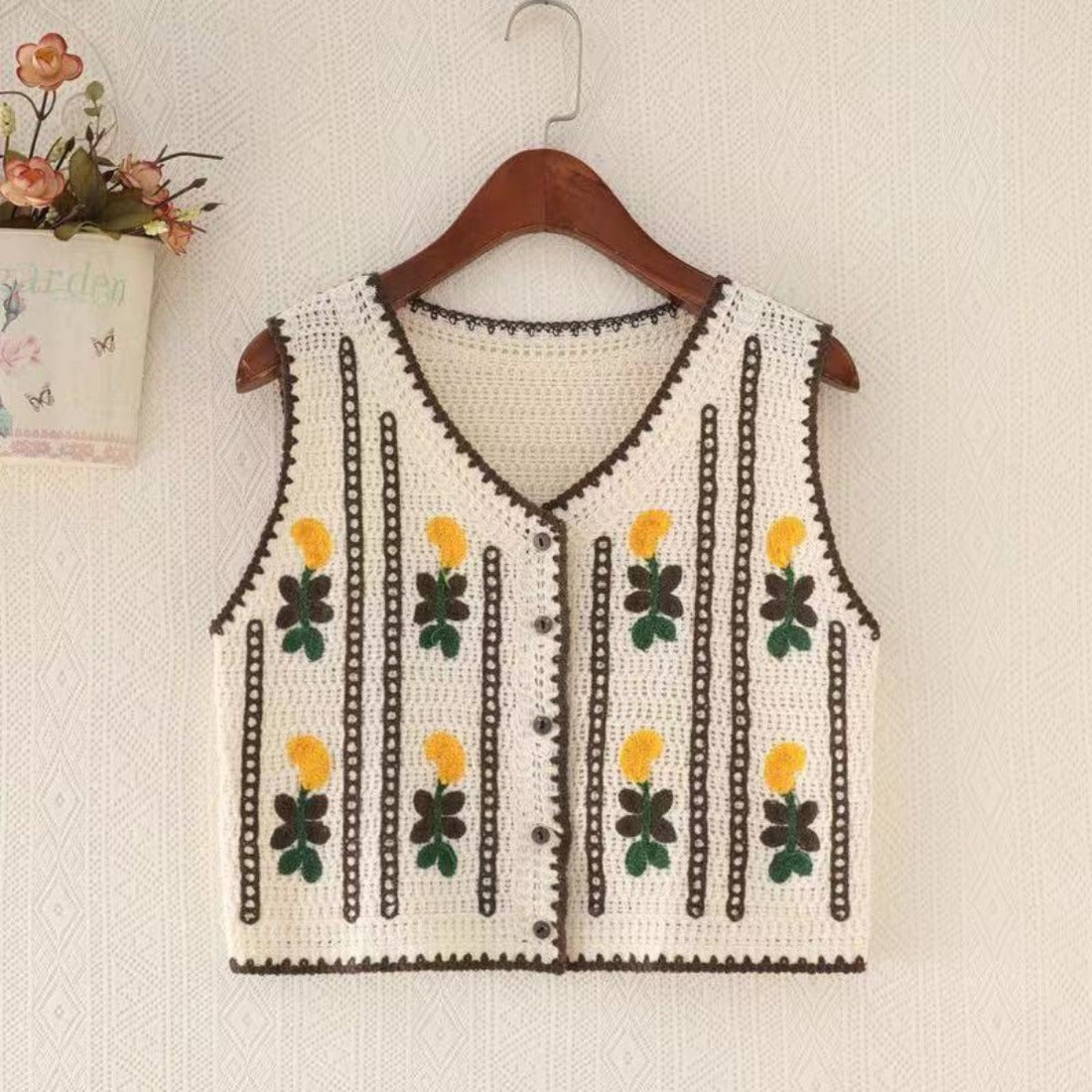 Crosa - Floral Hollow Knit Vest