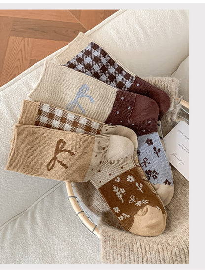 Rufia - Ribbon Motif Colorblock Crew Socks