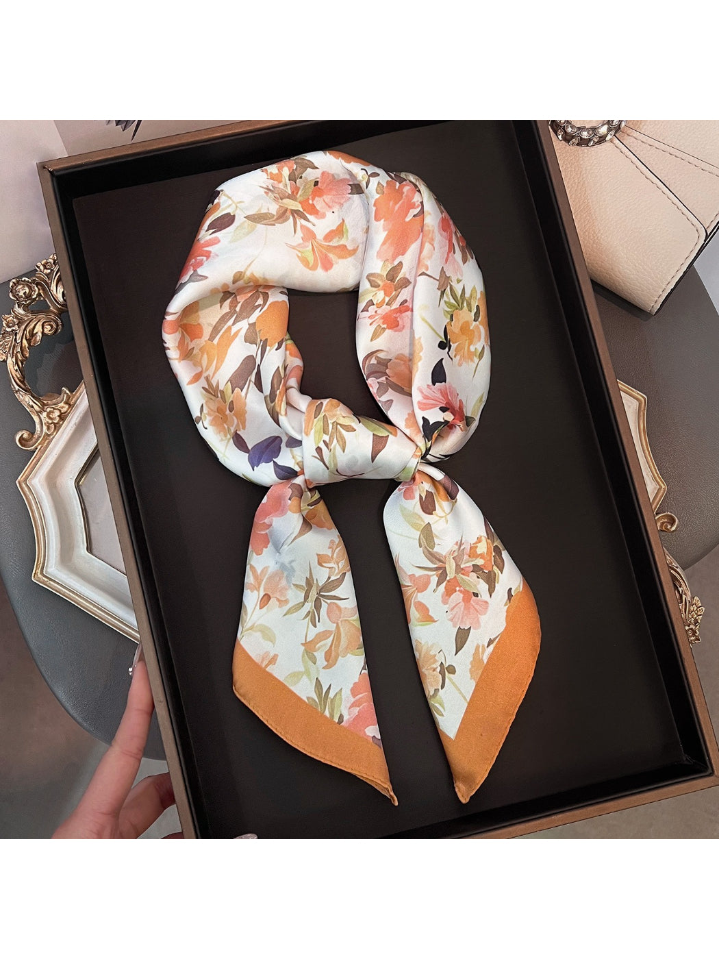 Scarvii Classic Floral Square Scarf