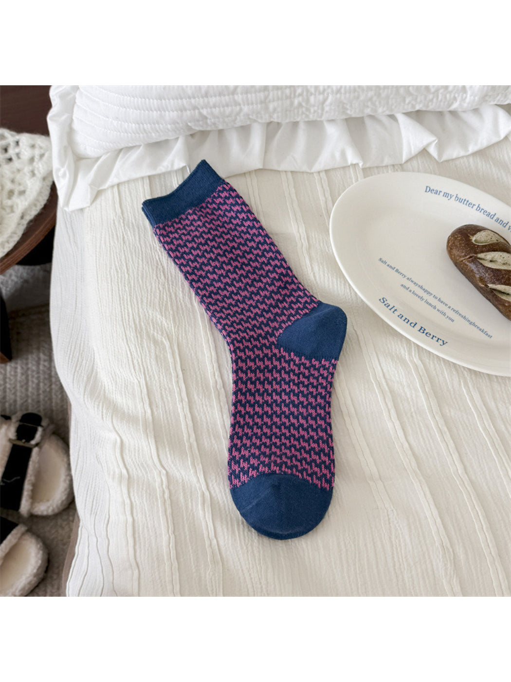 Rufia – Colorful Knit Socks in Bold Patterns