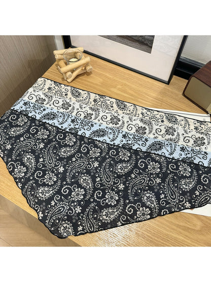 Scarvii - Paisley Floral Print Triangle Bandana