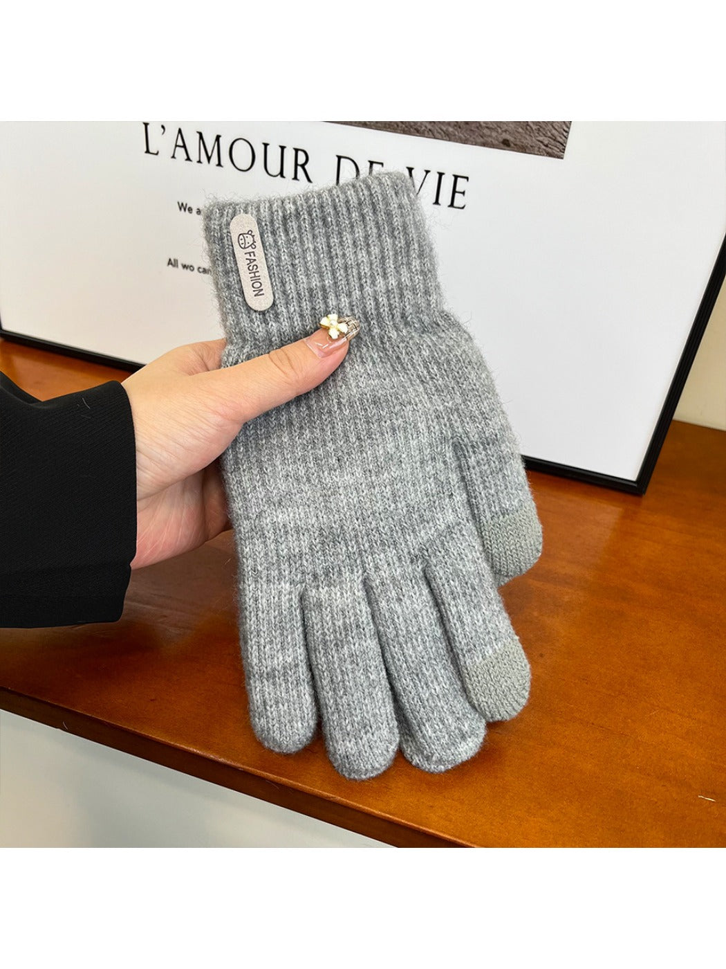 Gloving - Solid Color Touchscreen Gloves