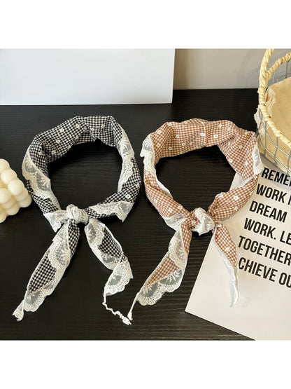 Scarvii - Floral Lace Trim Triangle Bandana