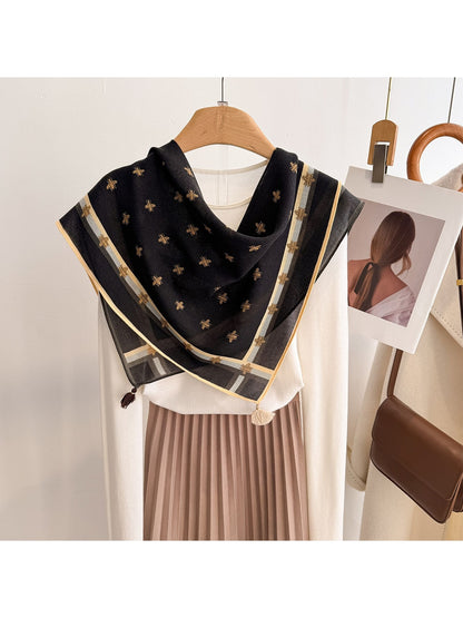 Scarvii - Retro Bee Print Framed Square Scarf