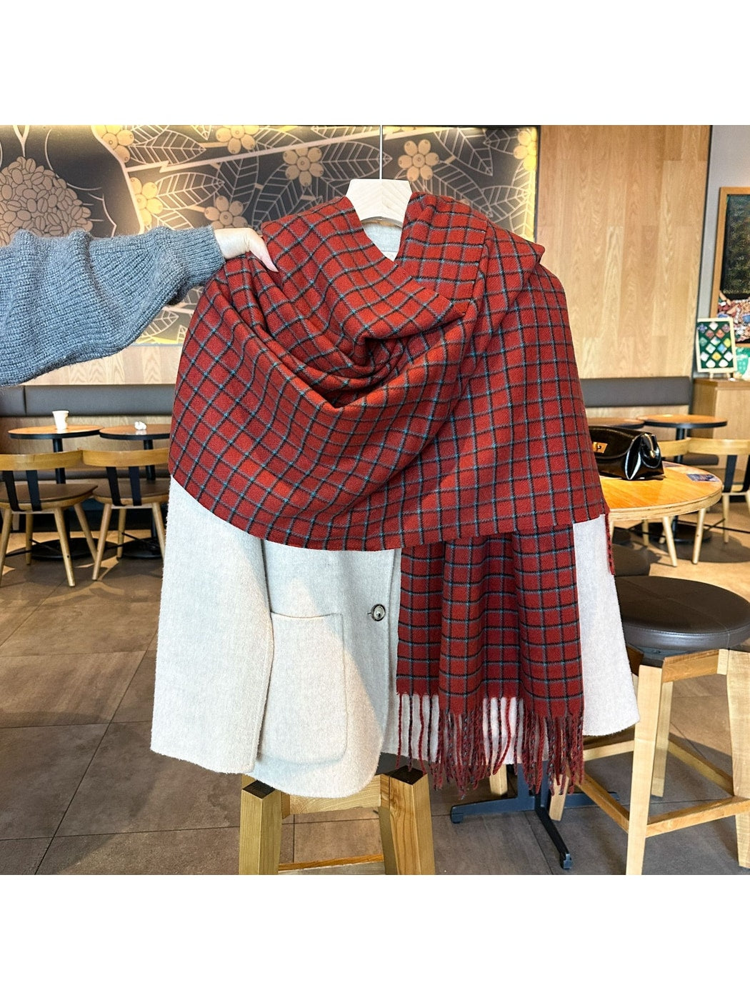 Scarvii - Retro Windowpane Fringe Plaid Scarf