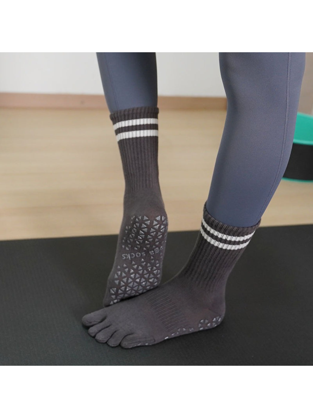 Rufia - Anti-Slip Five-Toe Yoga Socks