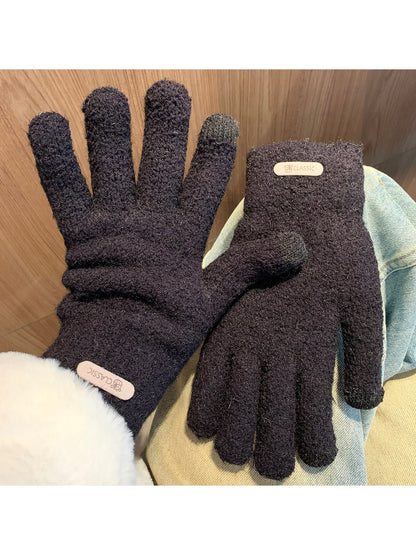 Gloving - Minimal Solid Color Winter Knit Gloves