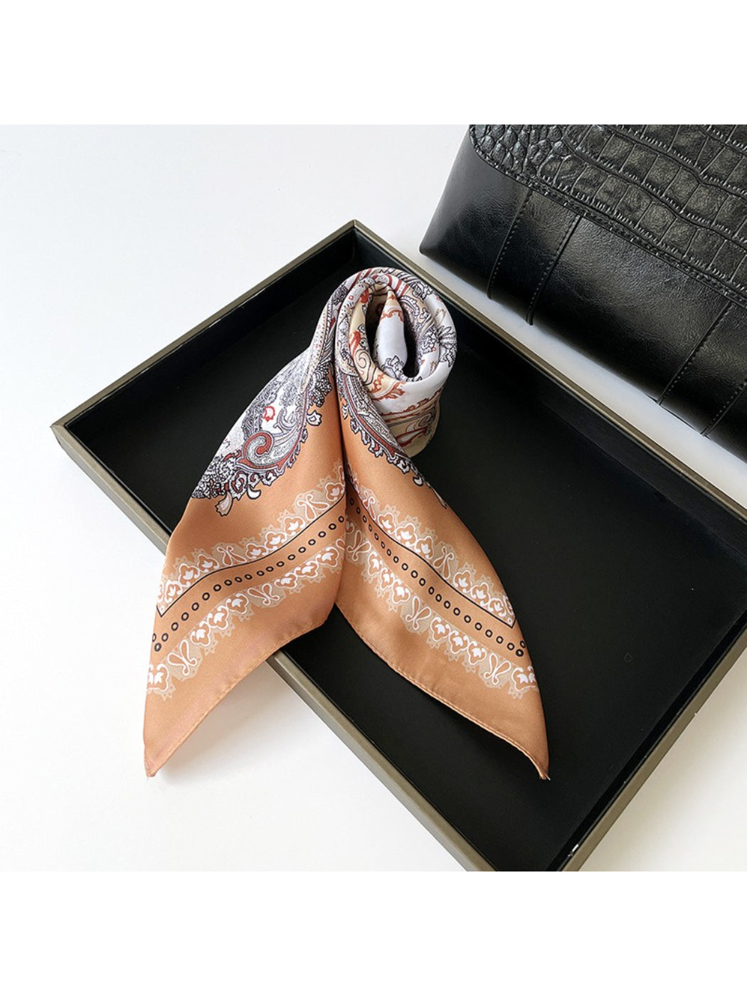 Scarvii - Graphic Paisley Colorblock Scarf