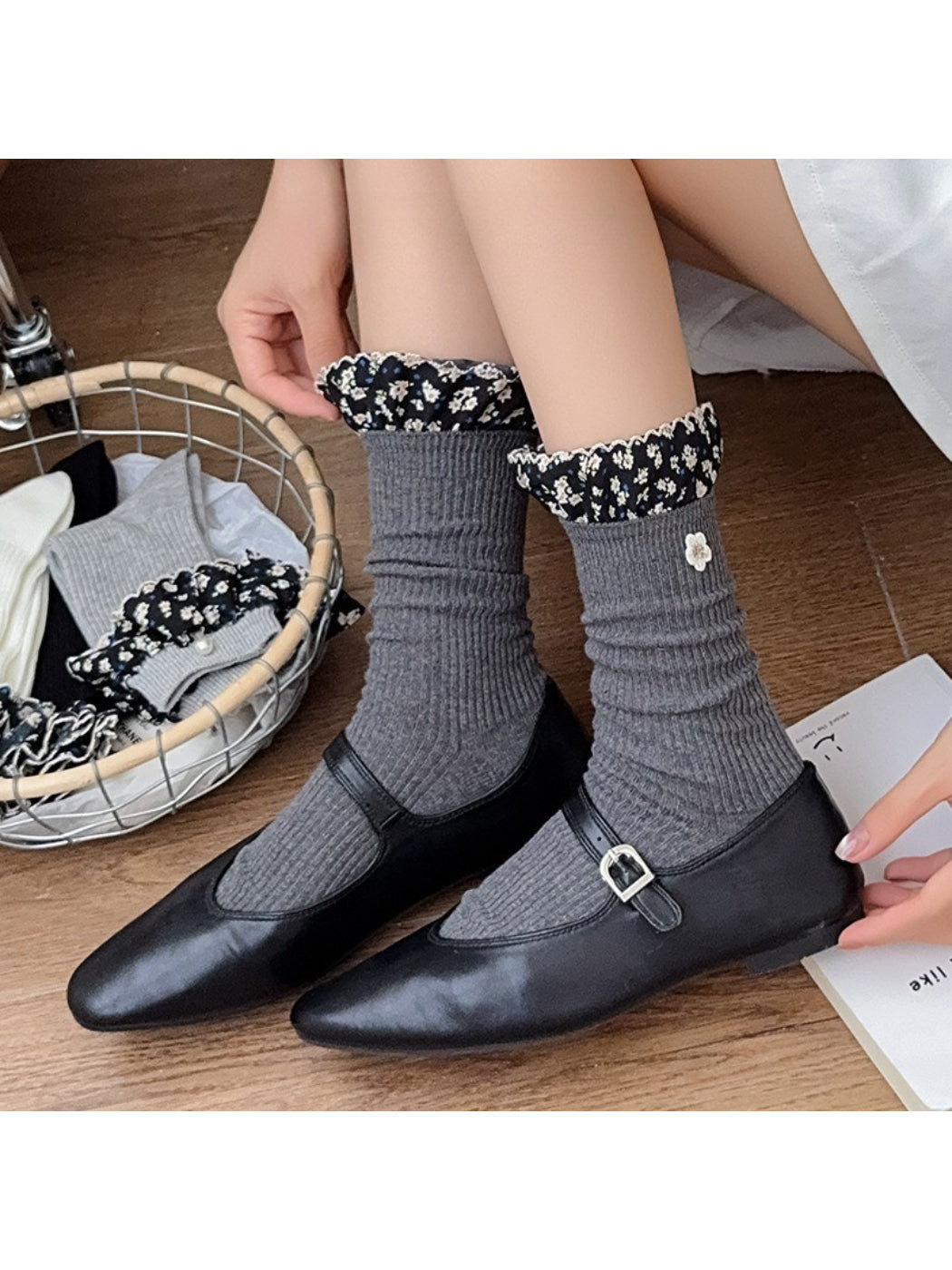 Rufia - Ruffled Floral Trim Crew Socks