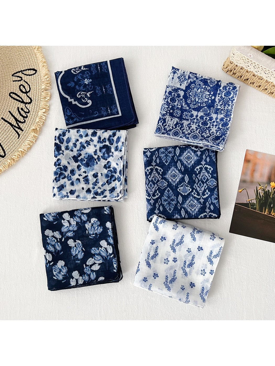 Scarvii - Floral Print Casual Neck Accent Square Scarf