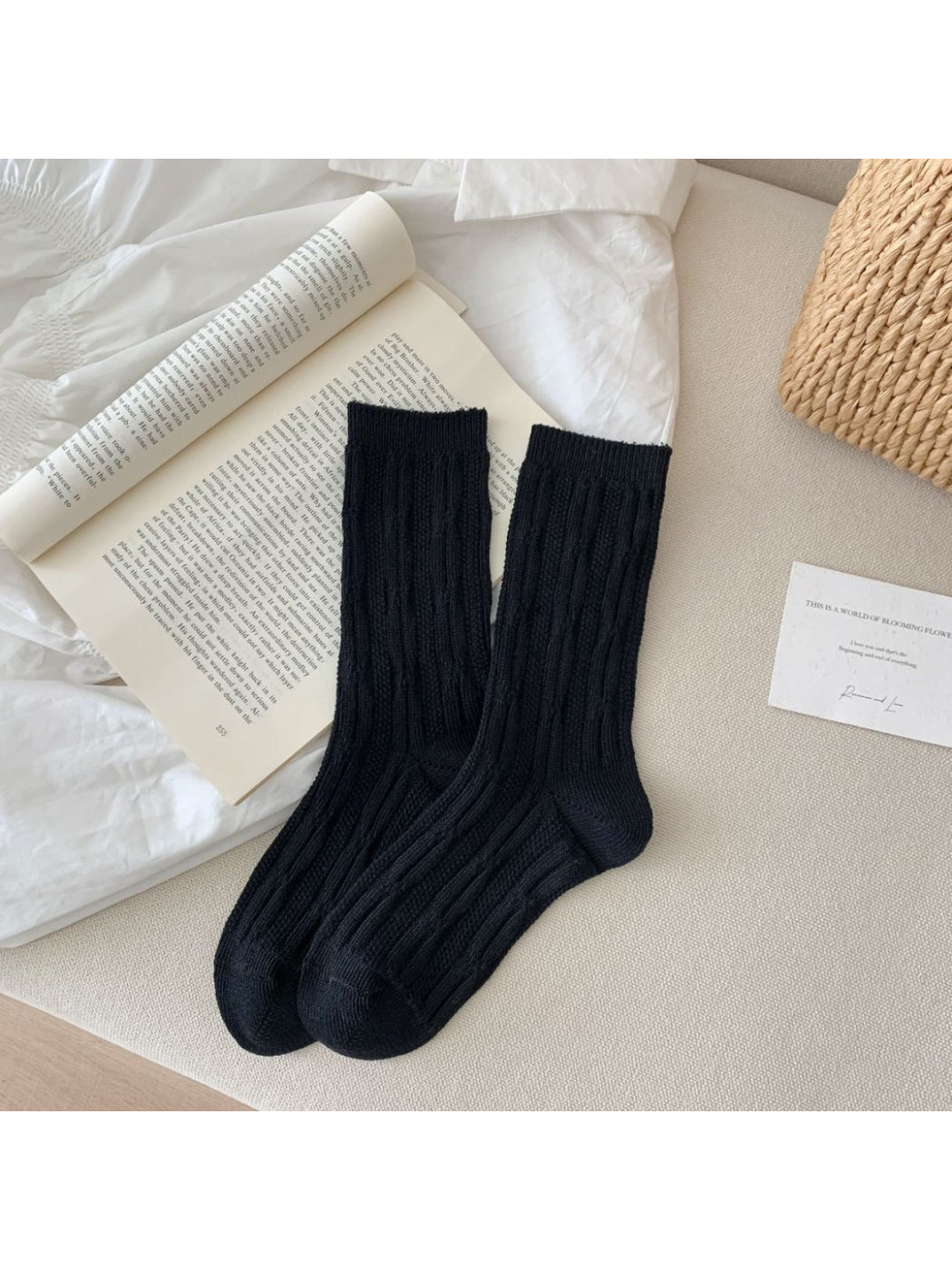 Rufia - Classic Cable Knit Crew Socks