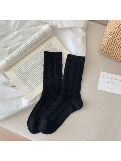 Rufia - Classic Cable Knit Crew Socks