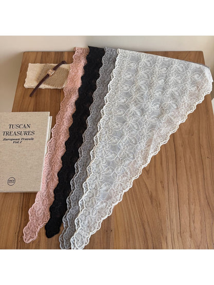 Scarvii - Scalloped Leaf Pattern Lace Bandana Scarf