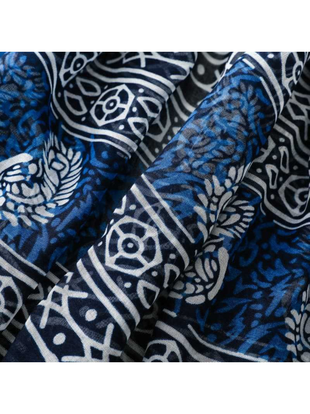 Scarvii - Modern Diamond Print Casual Scarf