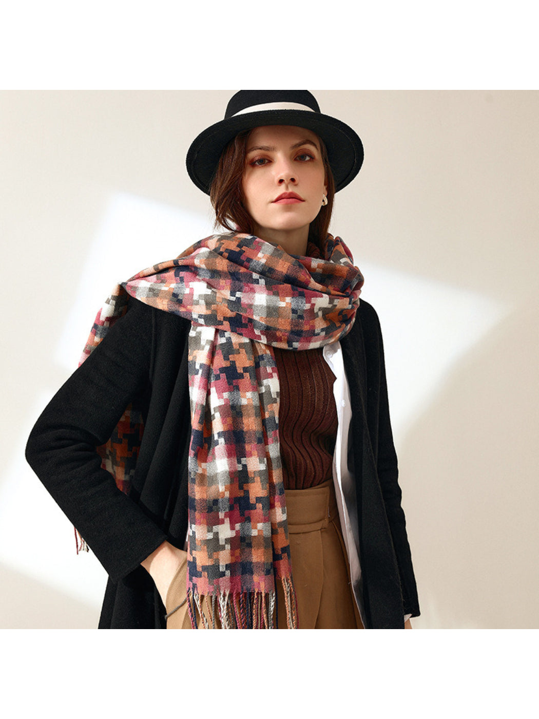 Scarvii - Multicolor Geometric Fringe Winter Scarf