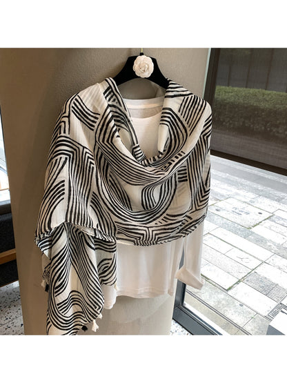 Scarvii - Geometric Pattern Tassel Trim Long Scarf