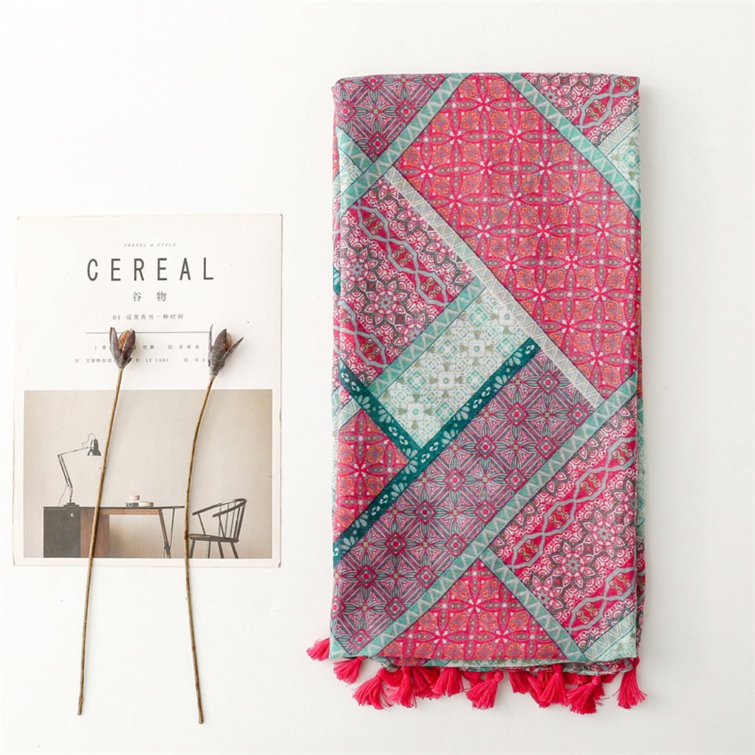 Scarvii - Green & Pink Geometric Pattern Scarf