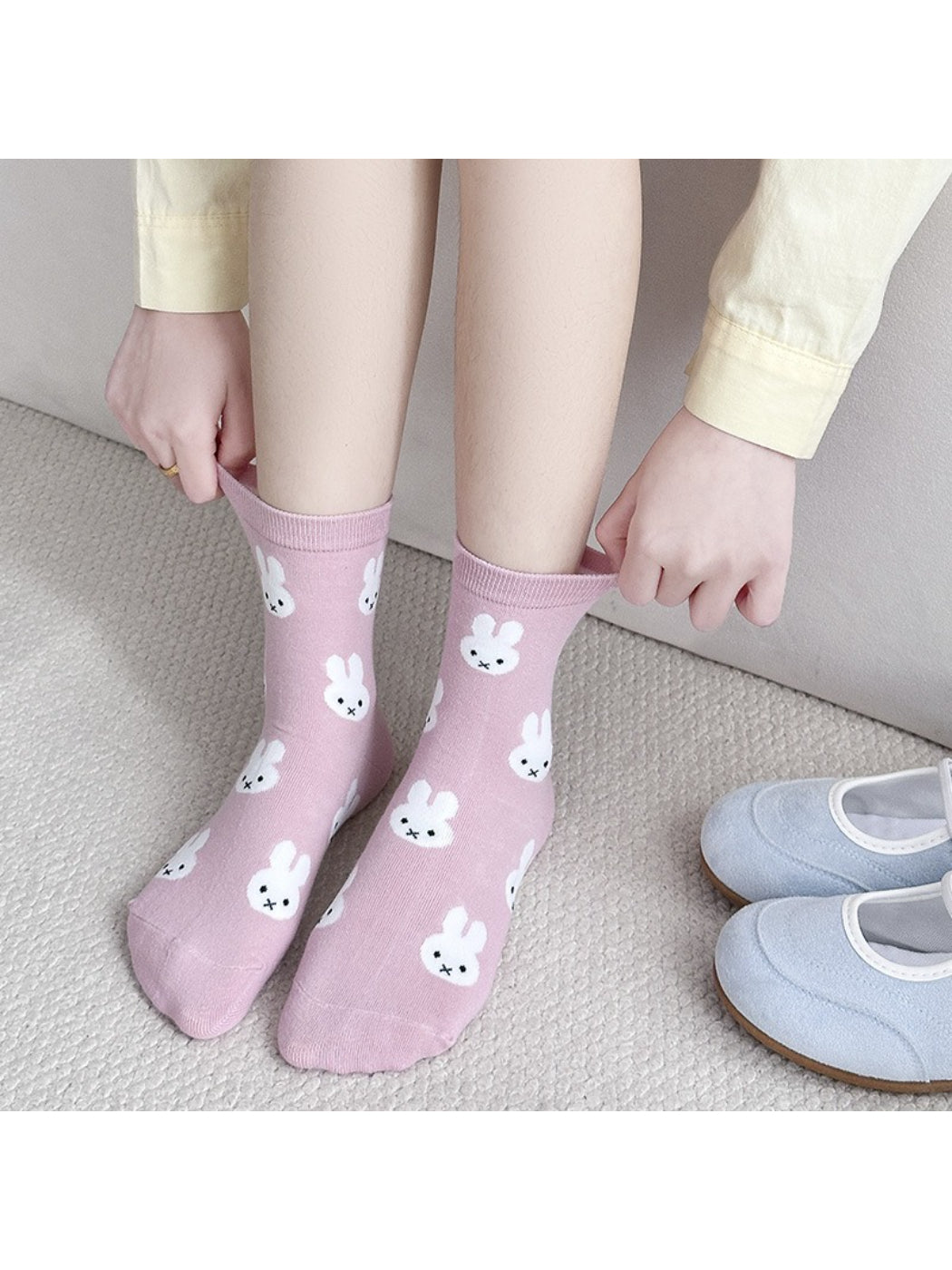Rufia - Soft Bunny Motif Crew Socks product image 3