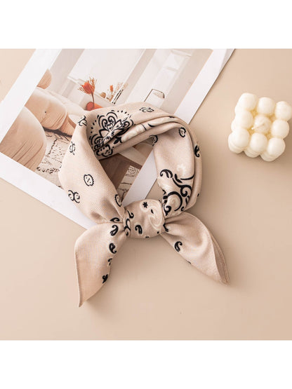 Scarvii - Elegant Paisley Printed Border Square Scarf