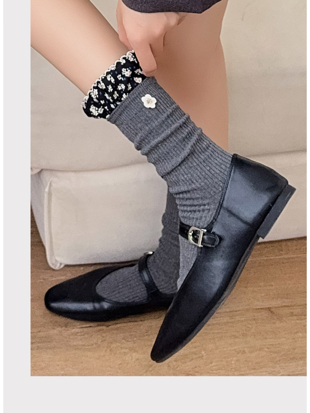 Rufia - Ruffled Floral Trim Crew Socks