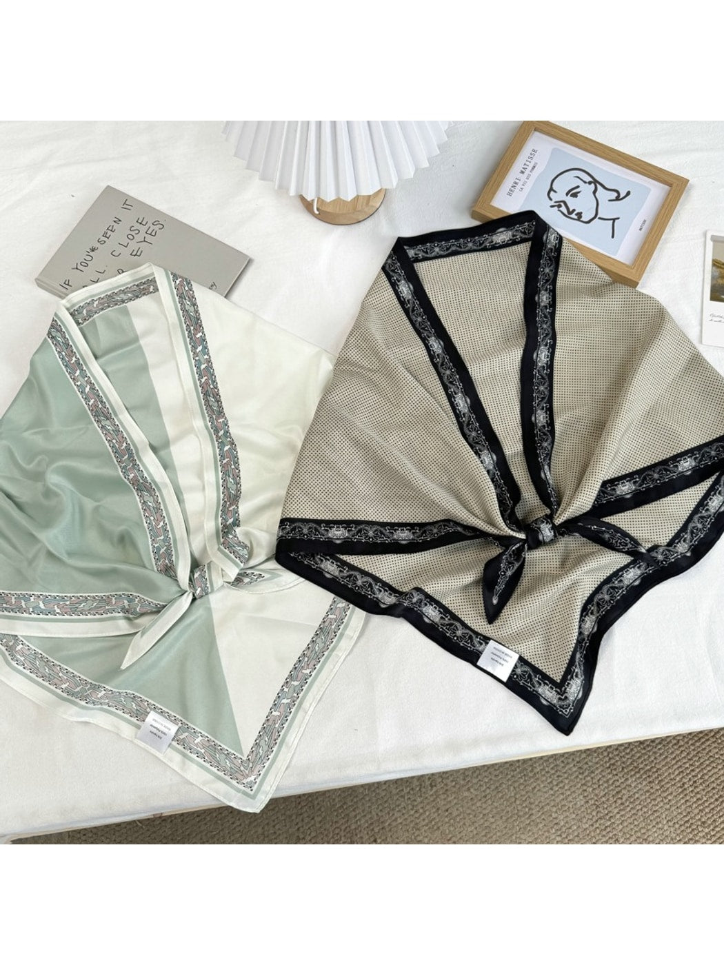 Scarvii - Retro Panel Print Decorative Triangle Scarf