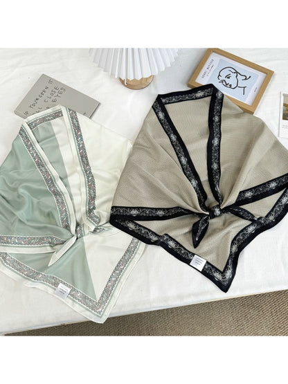 Scarvii - Retro Panel Print Decorative Triangle Scarf