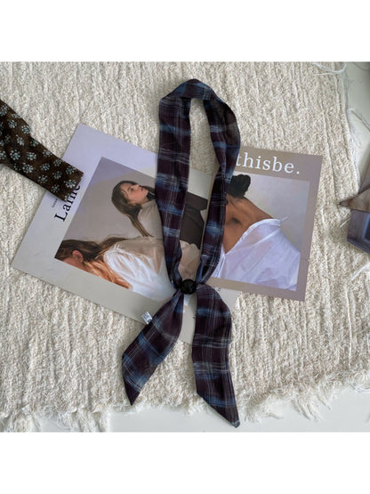 Scarvii Loop Bead Skinny Scarf
