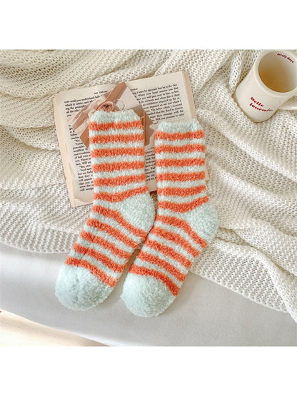 Rufia - Sweet Plush Striped Crew Socks